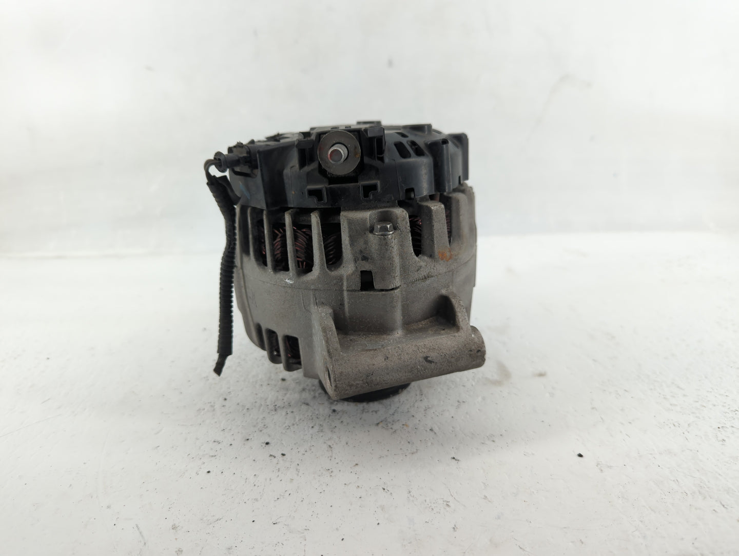2010-2017 Chevrolet Equinox Alternator Replacement Generator Charging Assembly Engine OEM P/N:13588328 13500315 Fits OEM Use