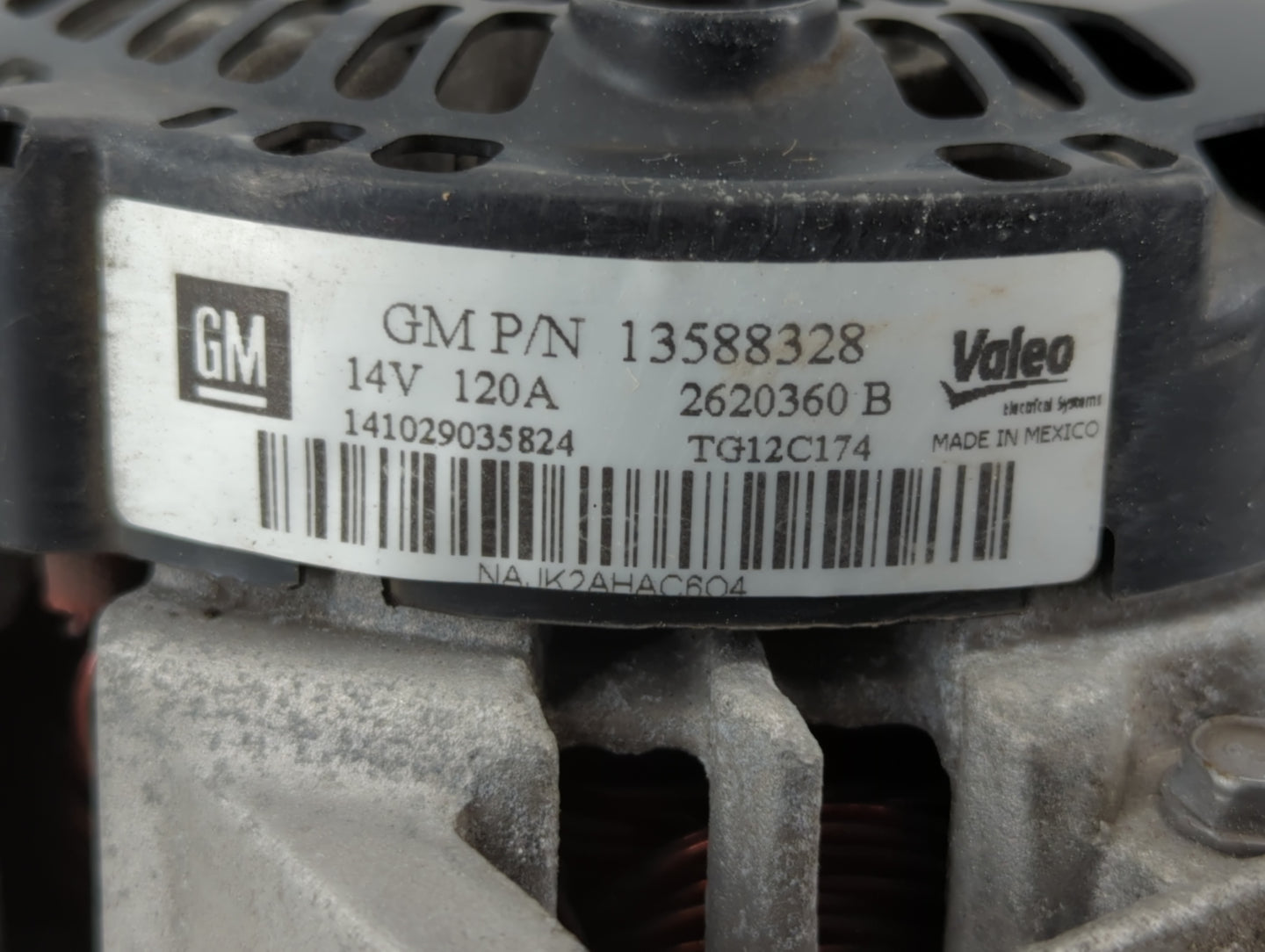 2010-2017 Chevrolet Equinox Alternator Replacement Generator Charging Assembly Engine OEM P/N:13588328 13500315 Fits OEM Use