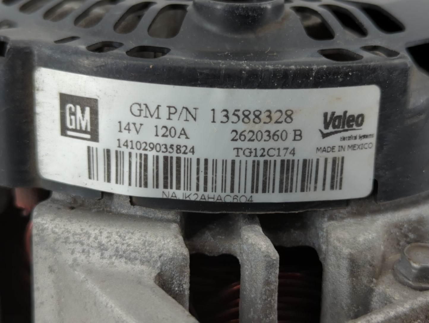 2010-2017 Chevrolet Equinox Alternator Replacement Generator Charging Assembly Engine OEM P/N:13588328 13500315 Fits OEM Use