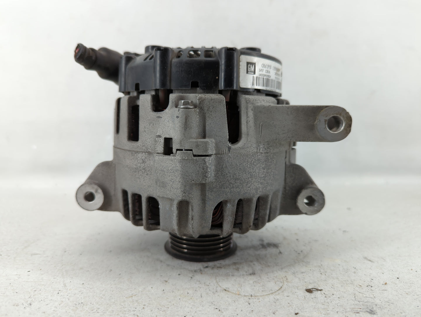 2010-2017 Chevrolet Equinox Alternator Replacement Generator Charging Assembly Engine OEM P/N:13588328 13500315 Fits OEM Use