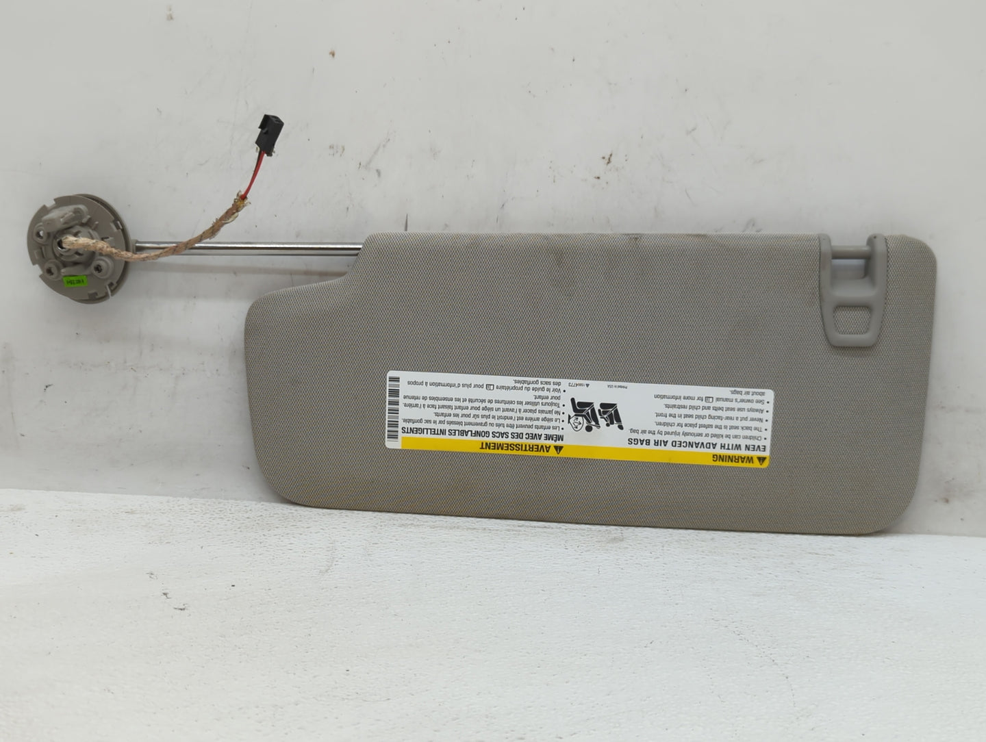 2010-2017 Chevrolet Equinox Sun Visor Shade Replacement Passenger Right Mirror Fits Fits 2010 2011 2012 2013 2014 2015 2016 