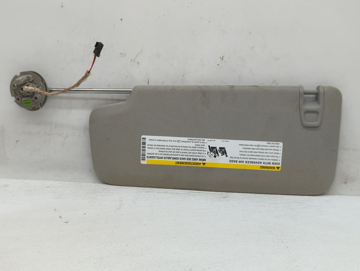 2010-2017 Chevrolet Equinox Sun Visor Shade Replacement Passenger Right Mirror Fits Fits 2010 2011 2012 2013 2014 2015 2016 