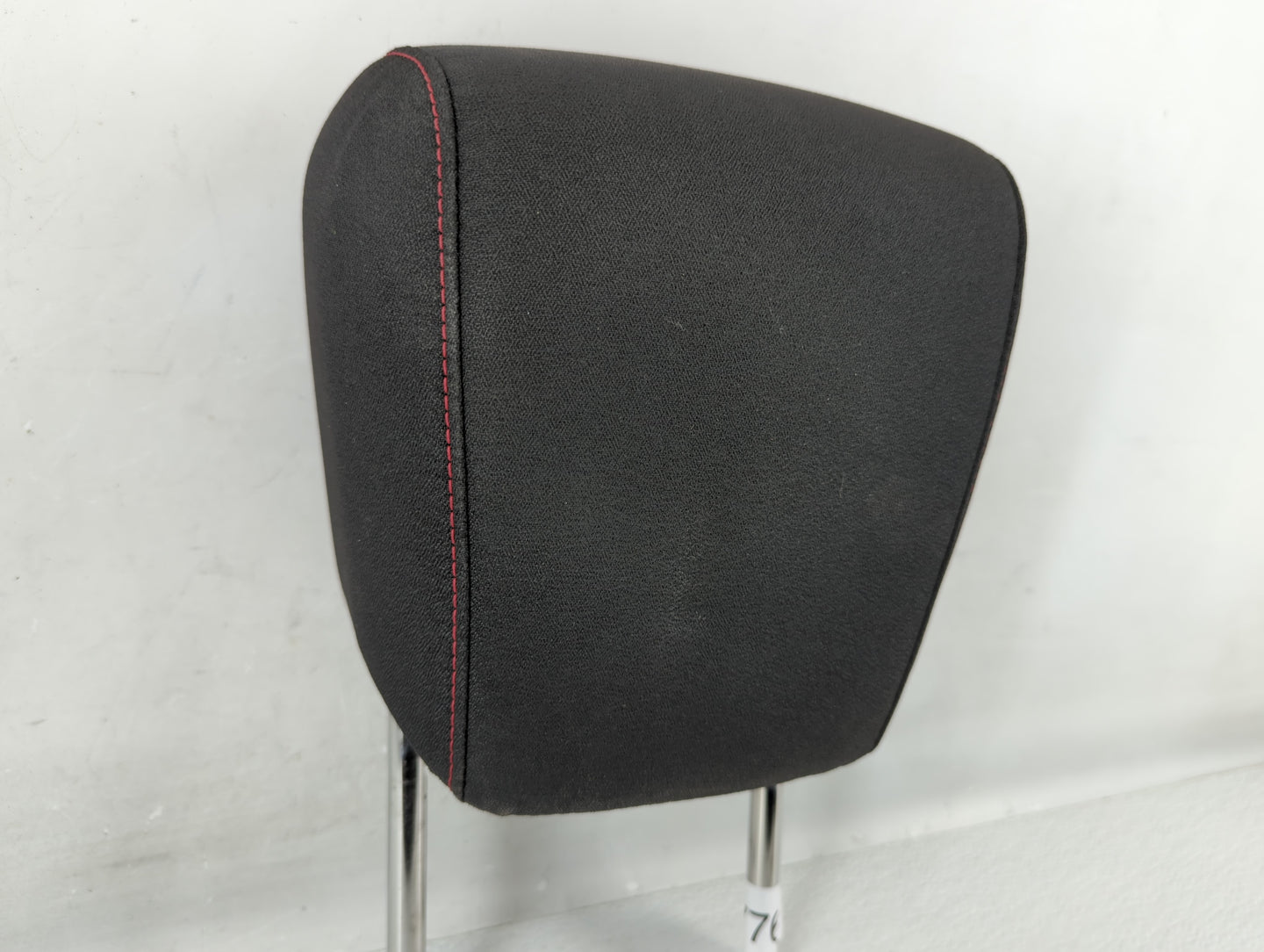 2015 Chevrolet Equinox Headrest Head Rest Front Driver Passenger Seat Fits OEM Used Auto Parts - Oemusedautoparts1.com