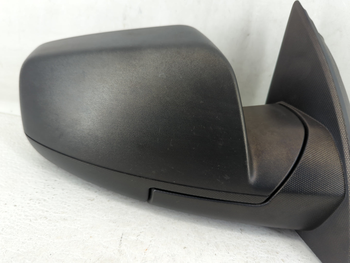 2015-2017 Chevrolet Equinox Passenger Side View Mirror - Right Door Mirror OEM Used - Oemusedautoparts1.com