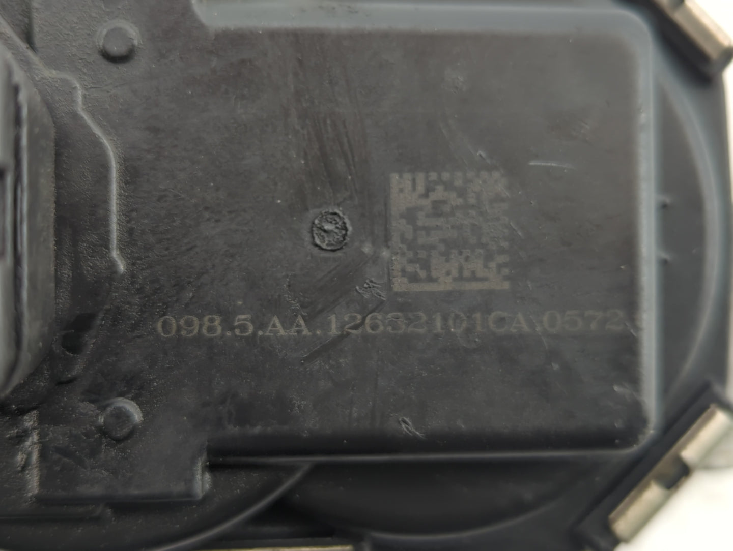 2012-2015 Chevrolet Equinox Throttle Body P/N:12632101CA Fits Fits 2012 2013 2014 2015 OEM Used Auto Parts - Oemusedautopart