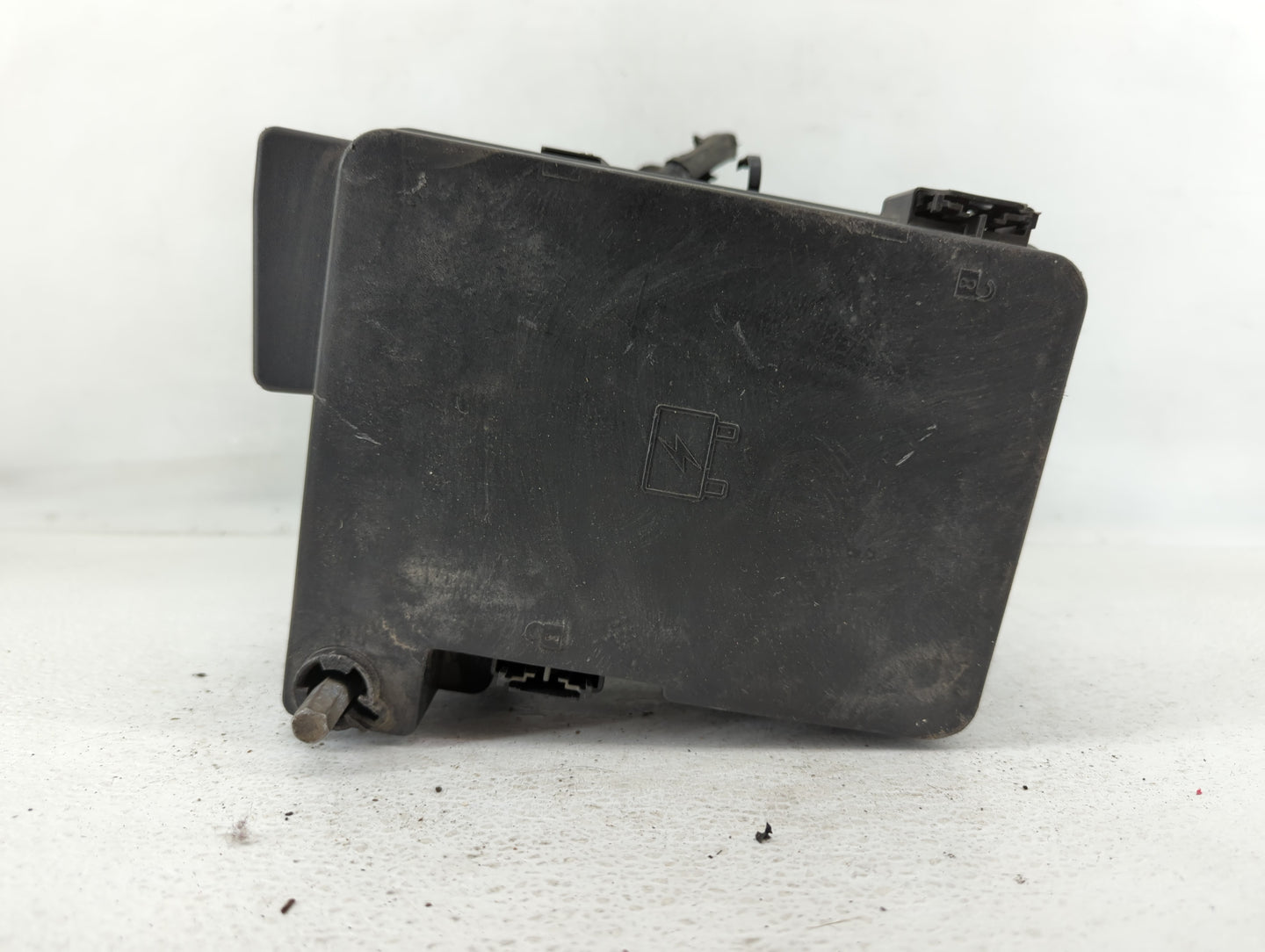 2013-2015 Chevrolet Equinox Fusebox Fuse Box Panel Relay Module P/N:22929762 01 Fits Fits 2013 2014 2015 OEM Used Auto Parts