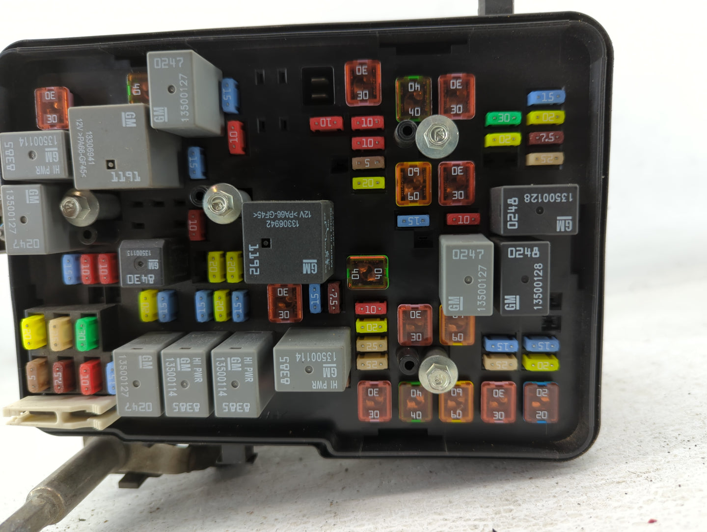 2013-2015 Chevrolet Equinox Fusebox Fuse Box Panel Relay Module P/N:22929762 01 Fits Fits 2013 2014 2015 OEM Used Auto Parts