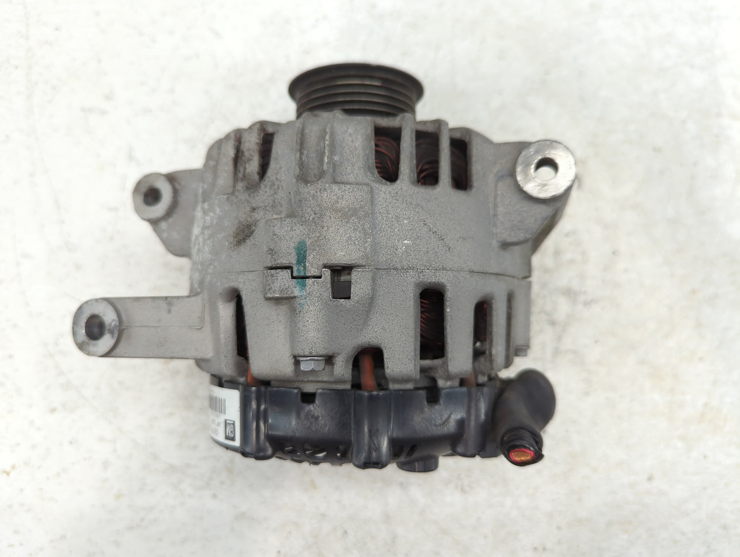 2010-2017 Chevrolet Equinox Alternator Replacement Generator Charging Assembly Engine OEM P/N:13588328 Fits OEM Used Auto Pa