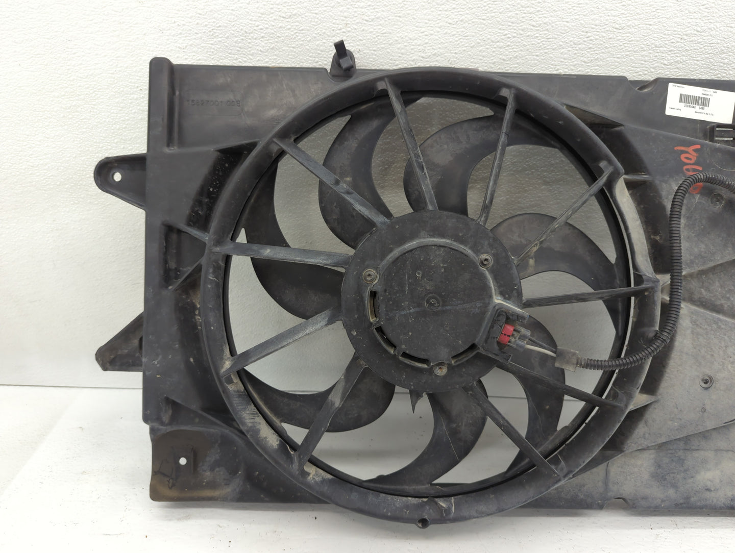 2010-2017 Chevrolet Equinox Left Radiator Fan Motor Assembly - Oemusedautoparts1.com