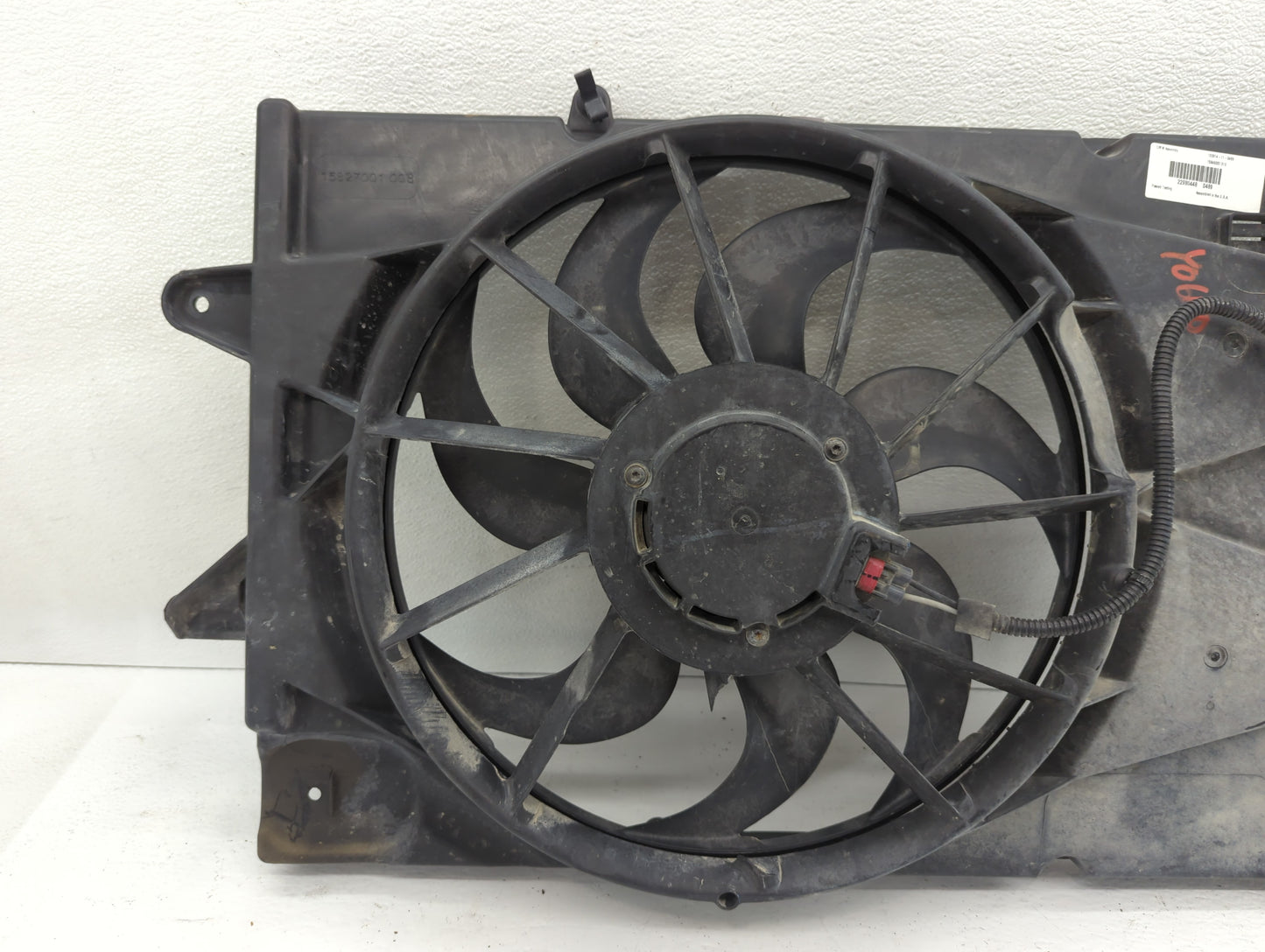 2010-2017 Chevrolet Equinox Left Radiator Fan Motor Assembly 617160 - Oemusedautoparts1.com
