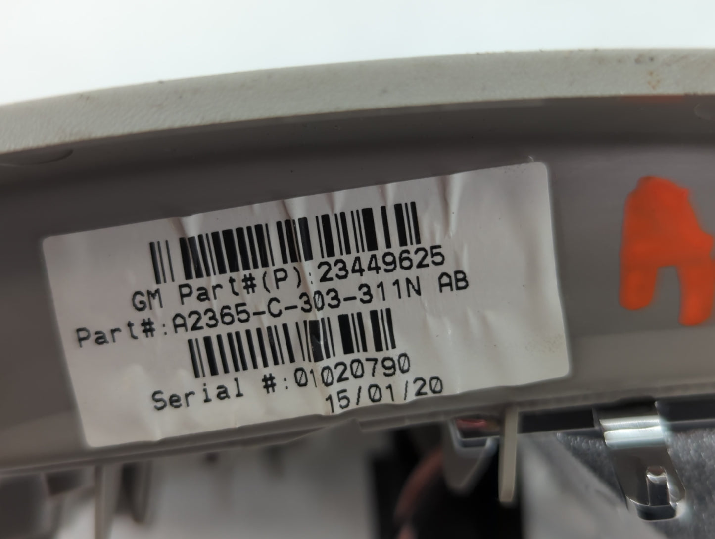 2014-2017 Chevrolet Equinox Overhead Roof Console 623756 - Oemusedautoparts1.com