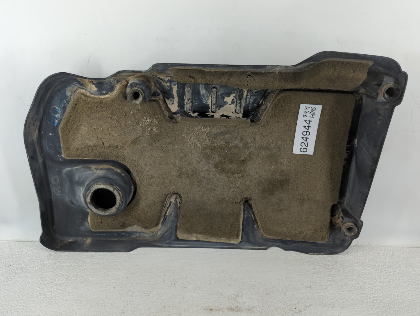 2015 Chevrolet Equinox Engine Cover - Oemusedautoparts1.com