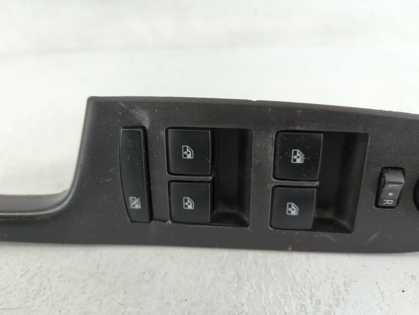 2010-2017 Chevrolet Equinox Master Power Window Switch Replacement Driver Side Left P/N:20917599 Fits OEM Used Auto Parts - 
