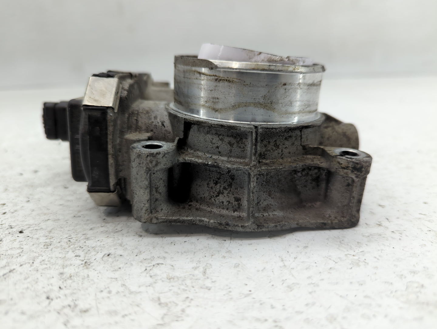 2012-2015 Chevrolet Equinox Throttle Body P/N:12632101CA Fits Fits 2012 2013 2014 2015 OEM Used Auto Parts - Oemusedautopart