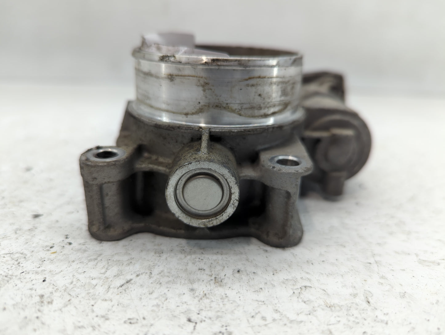 2012-2015 Chevrolet Equinox Throttle Body P/N:12632101CA Fits Fits 2012 2013 2014 2015 OEM Used Auto Parts - Oemusedautopart