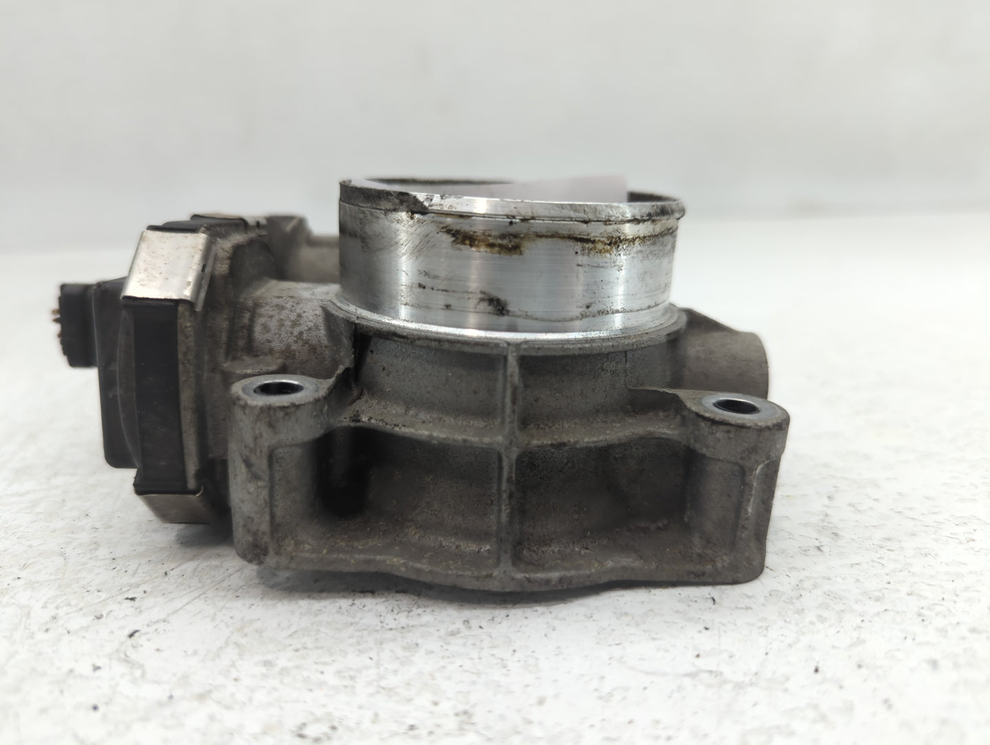 2012-2015 Chevrolet Equinox Throttle Body P/N:12632101CA Fits Fits 2012 2013 2014 2015 OEM Used Auto Parts - Oemusedautopart