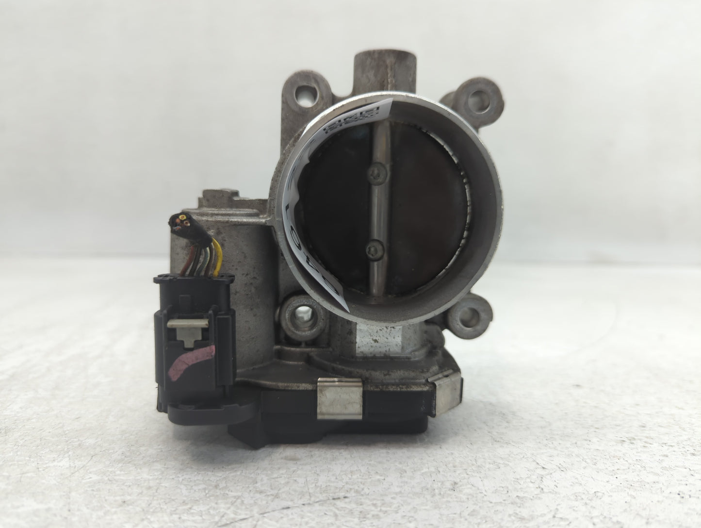 2012-2015 Chevrolet Equinox Throttle Body P/N:12627217DA Fits Fits 2012 2013 2014 2015 OEM Used Auto Parts - Oemusedautopart