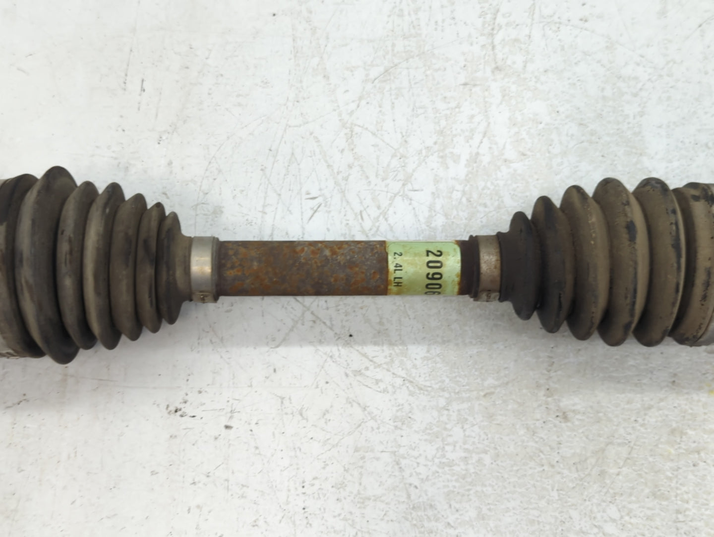 2010-2017 Chevrolet Equinox Axle Shaft Front Driver Cv C/v - Oemusedautoparts1.com