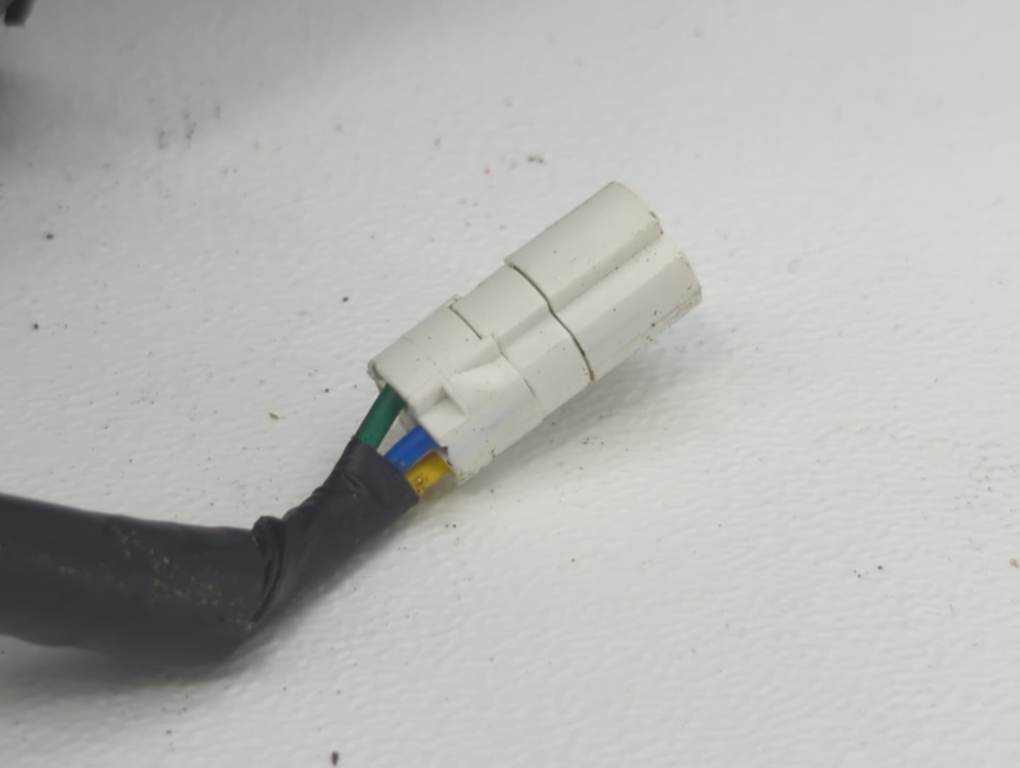 2015-2017 Chevrolet Equinox Driver Left Side View Manual Door Mirror - Oemusedautoparts1.com