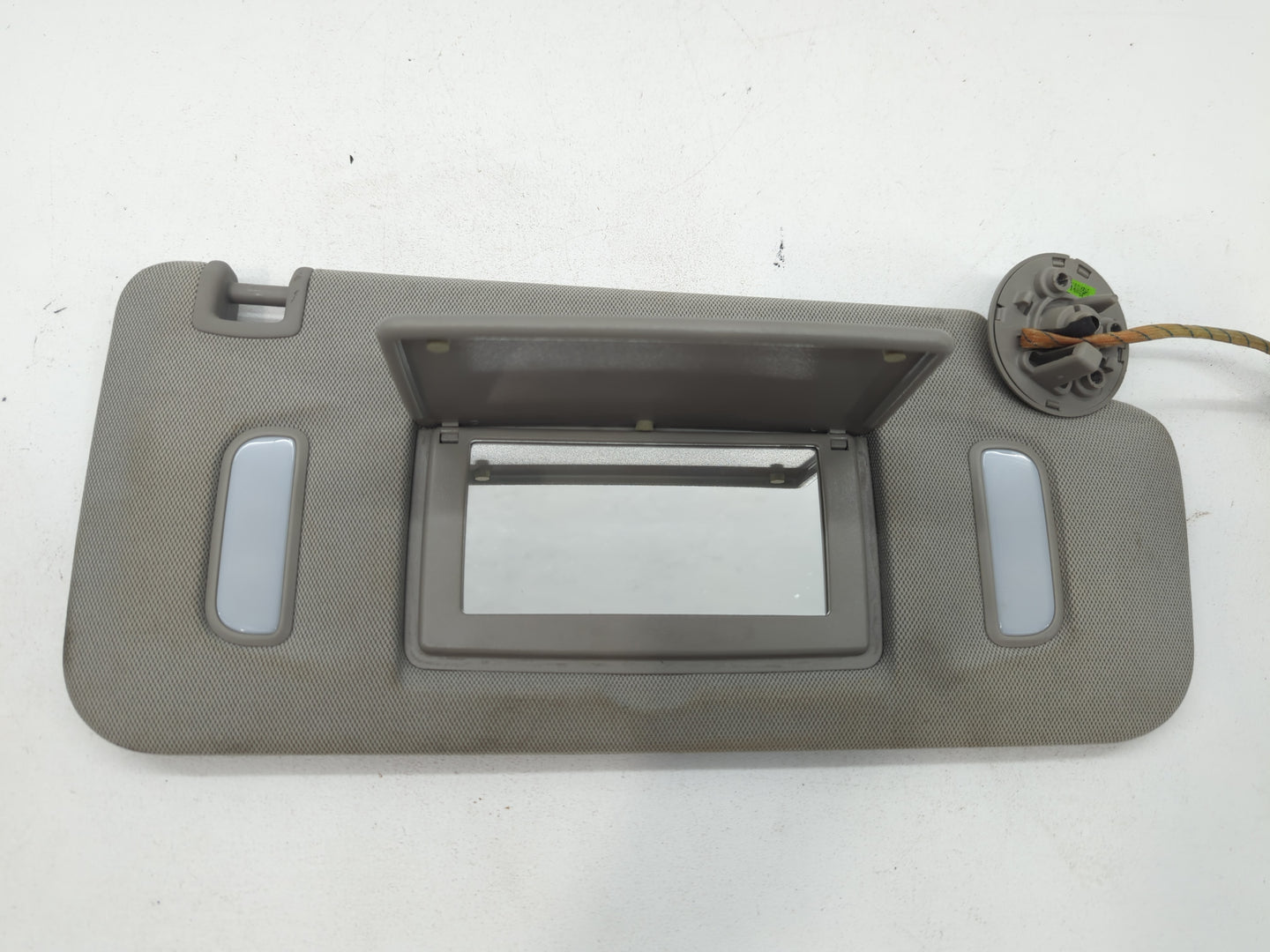 2010-2017 Chevrolet Equinox Sun Visor Shade Replacement Passenger Right Mirror Fits Fits 2010 2011 2012 2013 2014 2015 2016 