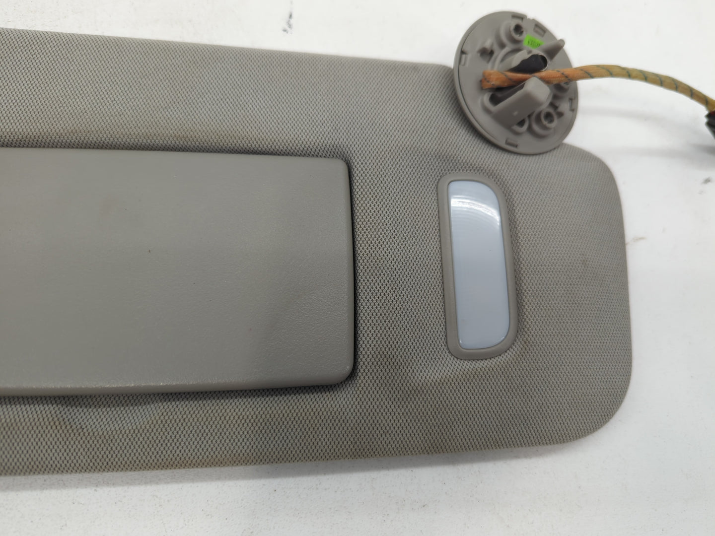 2010-2017 Chevrolet Equinox Sun Visor Shade Replacement Passenger Right Mirror Fits Fits 2010 2011 2012 2013 2014 2015 2016 