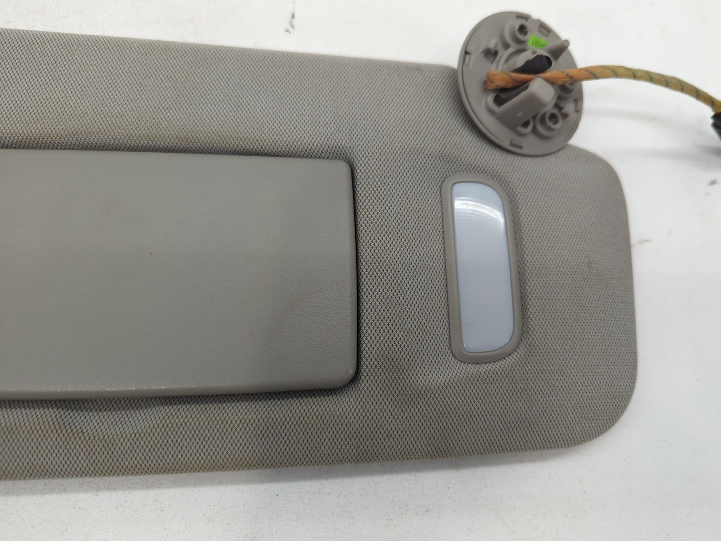 2010-2017 Chevrolet Equinox Sun Visor Shade Replacement Passenger Right Mirror Fits Fits 2010 2011 2012 2013 2014 2015 2016 