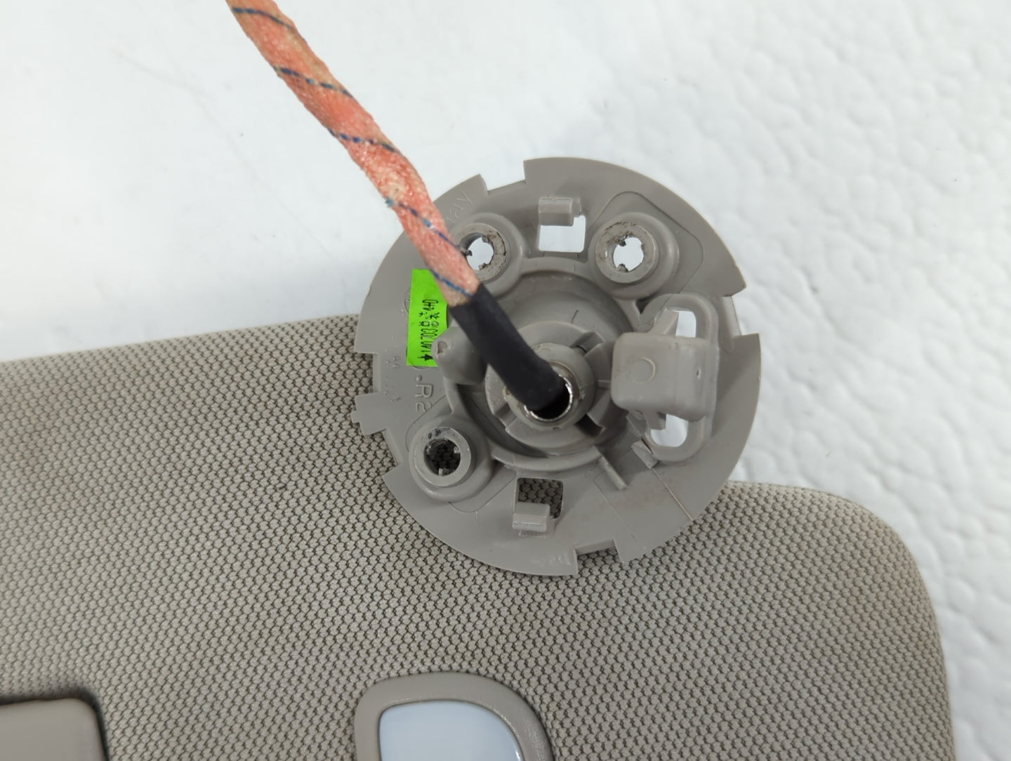 2010-2017 Chevrolet Equinox Sun Visor Shade Replacement Passenger Right Mirror Fits Fits 2010 2011 2012 2013 2014 2015 2016 