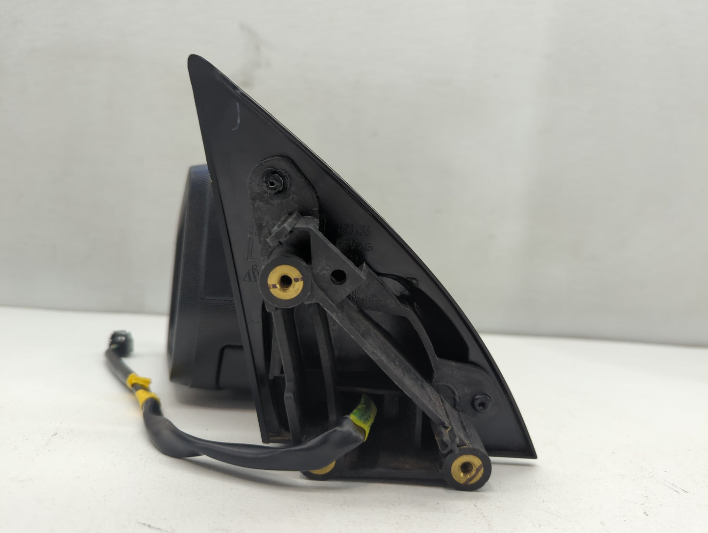 2015-2017 Chevrolet Equinox Driver Side View Mirror - Left Door Mirror OEM Used - Oemusedautoparts1.com