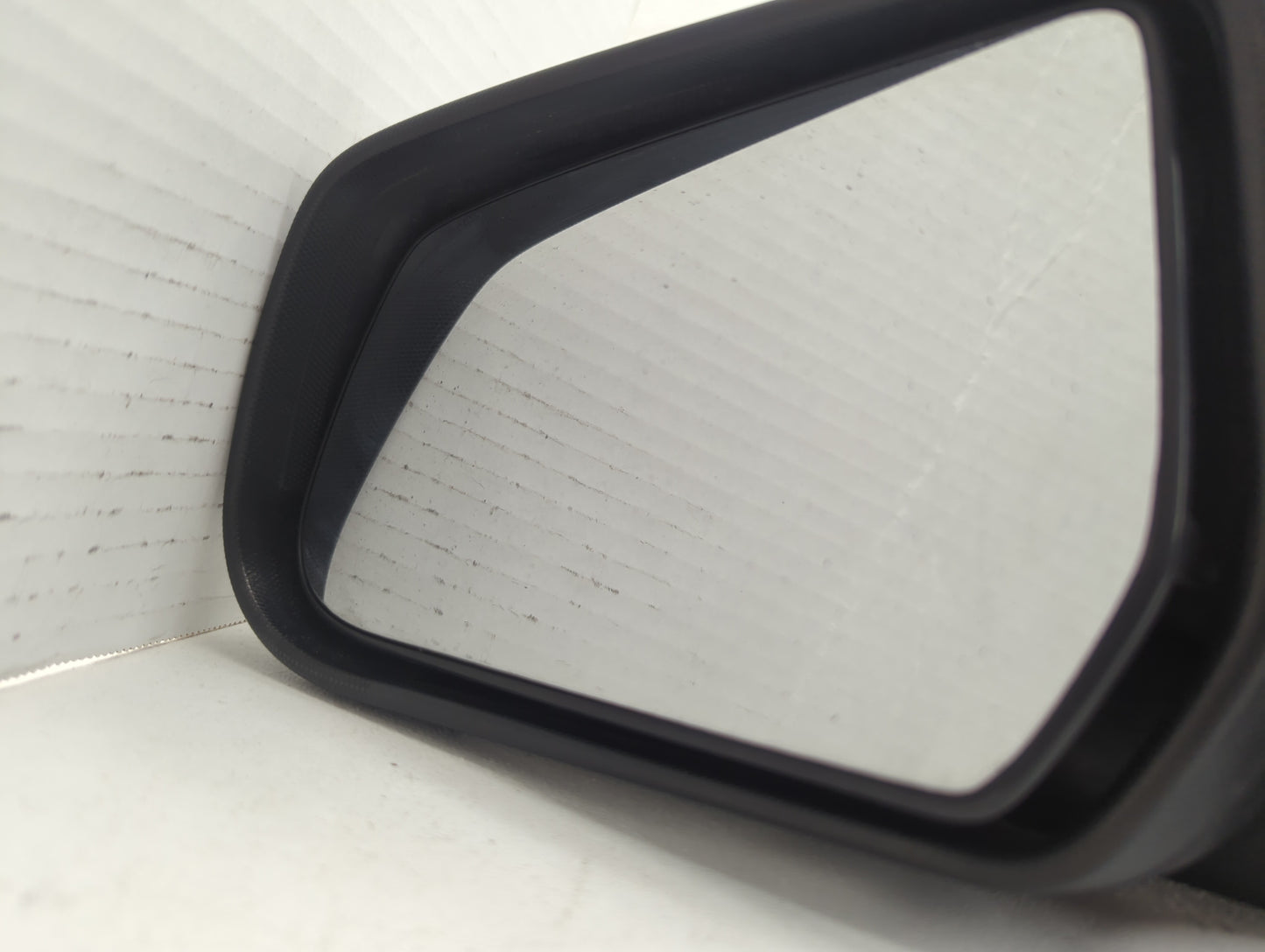 2015-2017 Chevrolet Equinox Driver Side View Mirror - Left Door Mirror OEM Used - Oemusedautoparts1.com