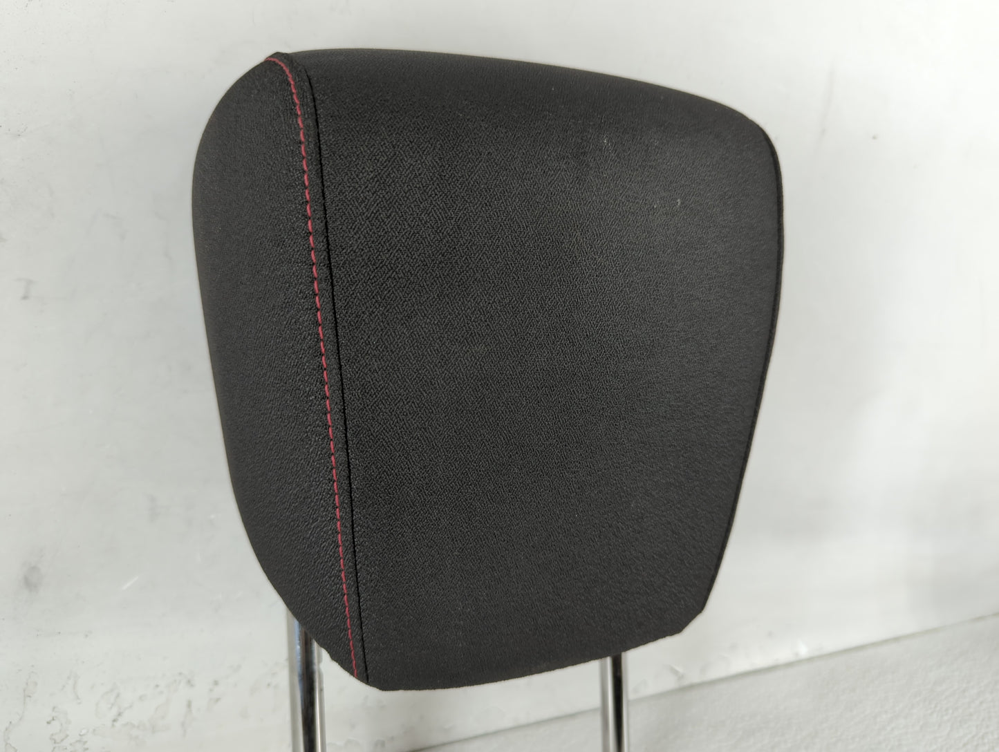 Chevrolet Equinox Headrest Head Rest Front Driver Passenger Seat Black - Oemusedautoparts1.com