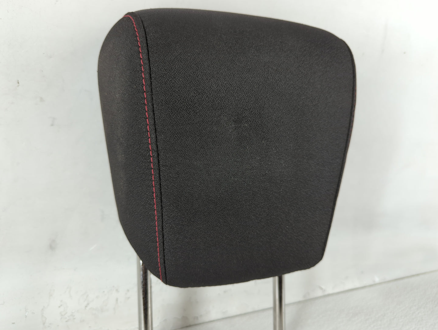 Chevrolet Equinox Headrest Head Rest Front Driver Passenger Seat Black - Oemusedautoparts1.com