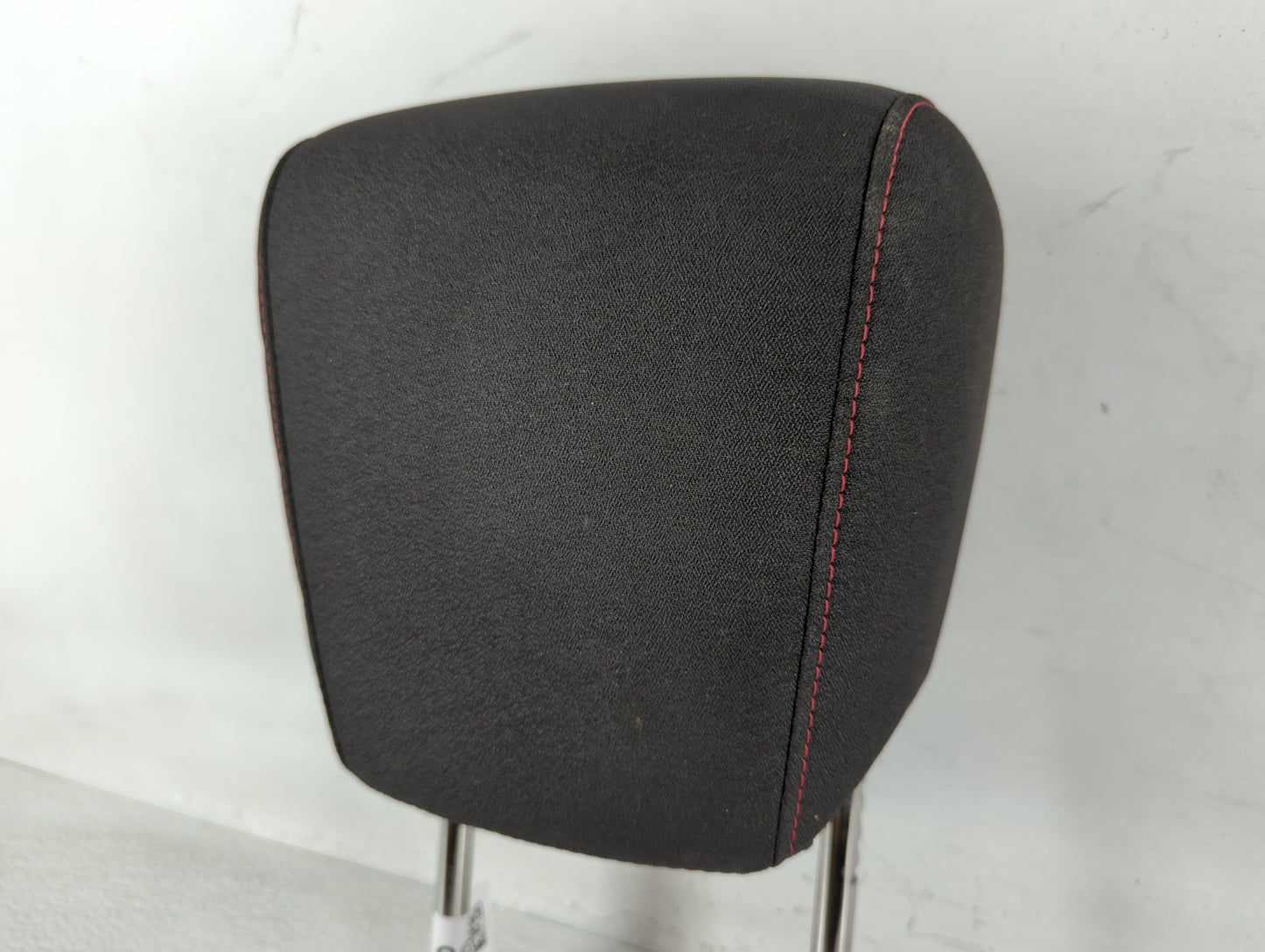Chevrolet Equinox Headrest Head Rest Front Driver Passenger Seat Black - Oemusedautoparts1.com