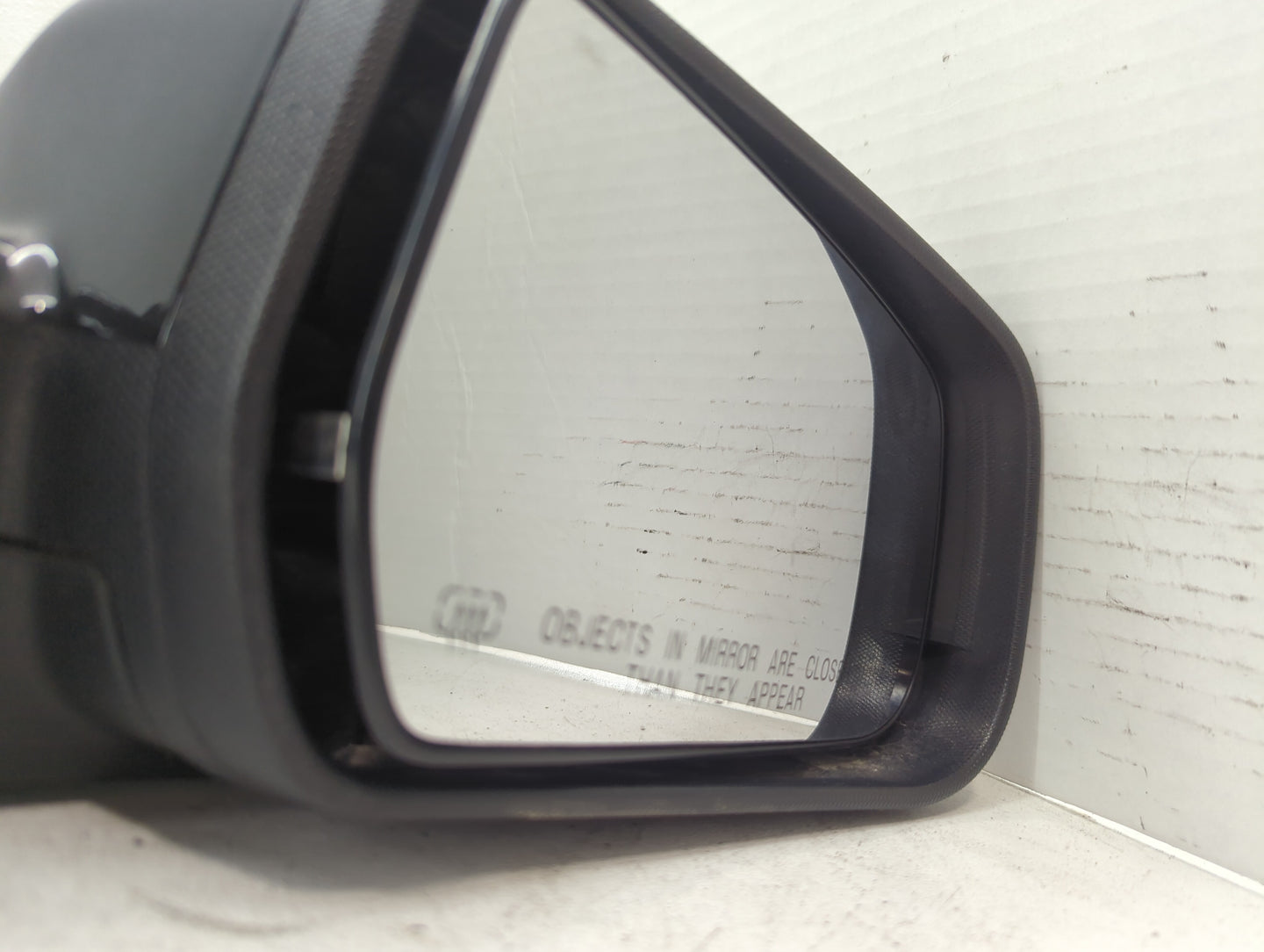 2015-2017 Chevrolet Equinox Passenger Right Side View Manual Door Mirror - Oemusedautoparts1.com