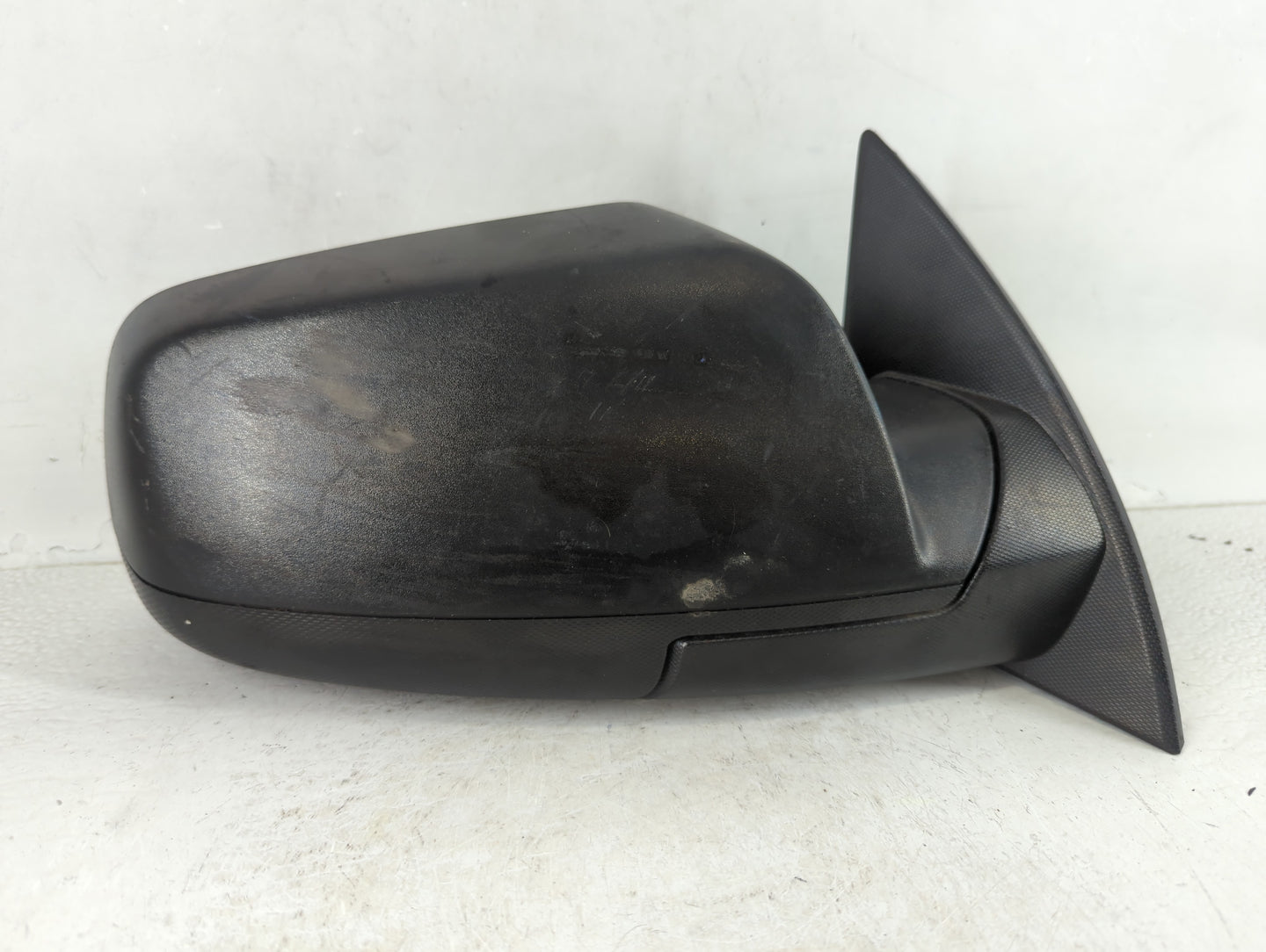 2015-2017 Chevrolet Equinox Passenger Right Side View Manual Door Mirror - Oemusedautoparts1.com