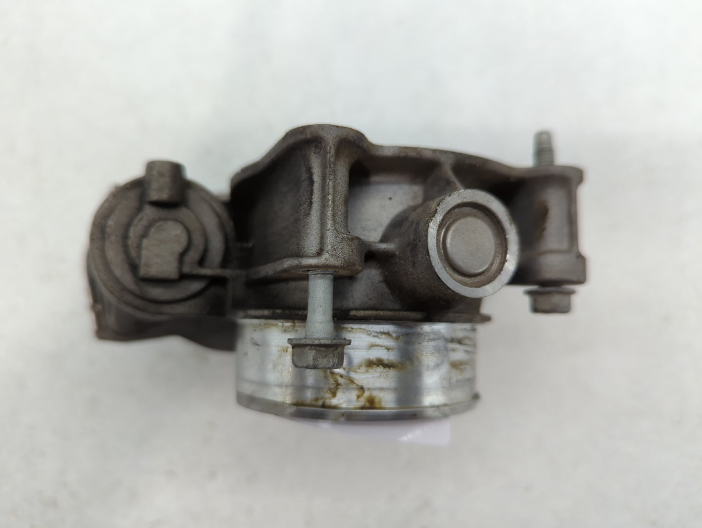 2012-2015 Chevrolet Equinox Throttle Body P/N:12632101CA Fits Fits 2012 2013 2014 2015 OEM Used Auto Parts - Oemusedautopart