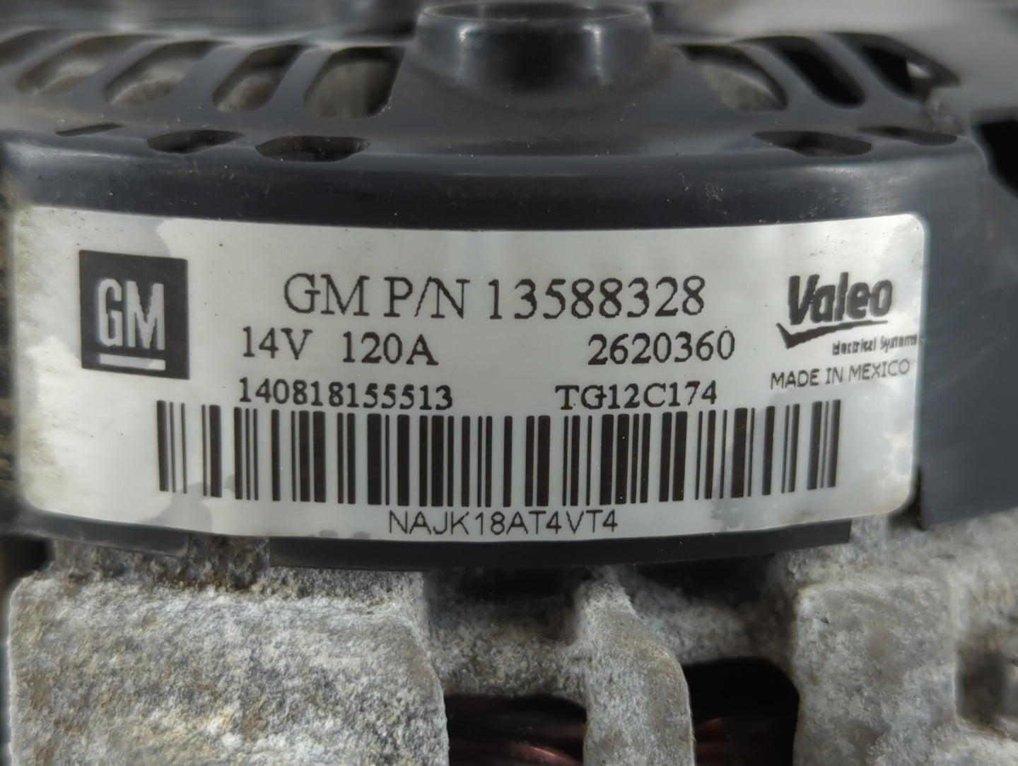 2010-2017 Chevrolet Equinox Alternator Replacement Generator Charging Assembly Engine OEM P/N:2620360 13588328 Fits OEM Used