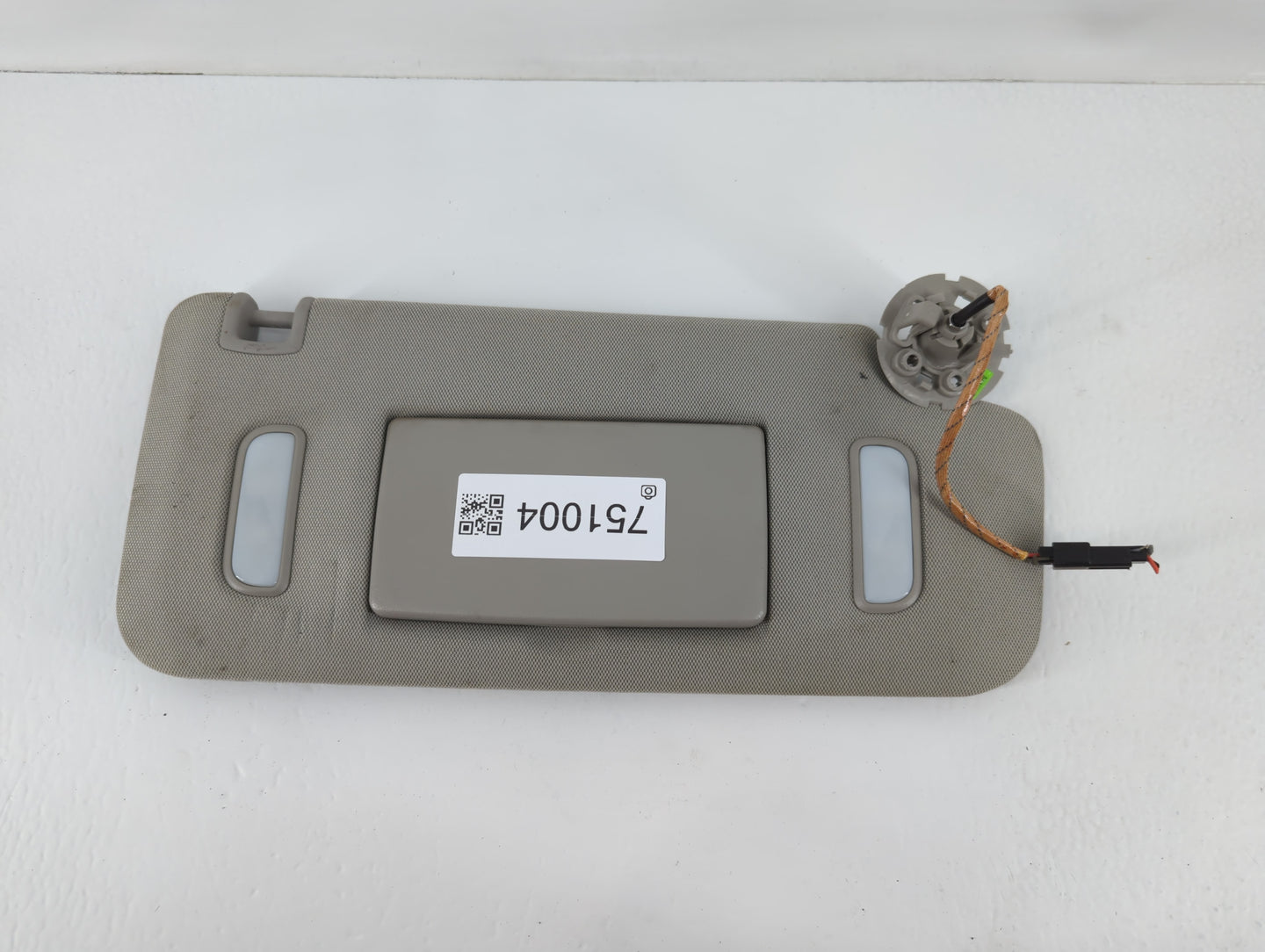 2010-2017 Chevrolet Equinox Sun Visor Shade Replacement Passenger Right Mirror Fits Fits 2010 2011 2012 2013 2014 2015 2016 