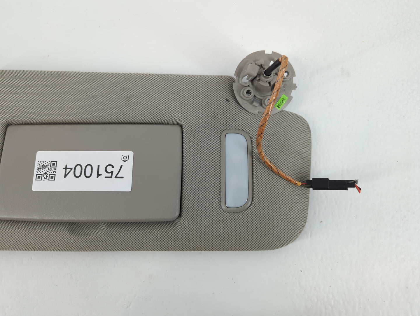 2010-2017 Chevrolet Equinox Sun Visor Shade Replacement Passenger Right Mirror Fits Fits 2010 2011 2012 2013 2014 2015 2016 