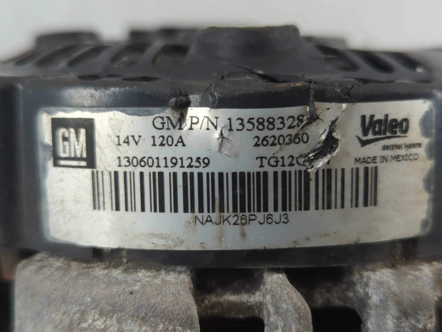 2010-2017 Chevrolet Equinox Alternator Replacement Generator Charging Assembly Engine OEM P/N:2620360 13588328 Fits OEM Used