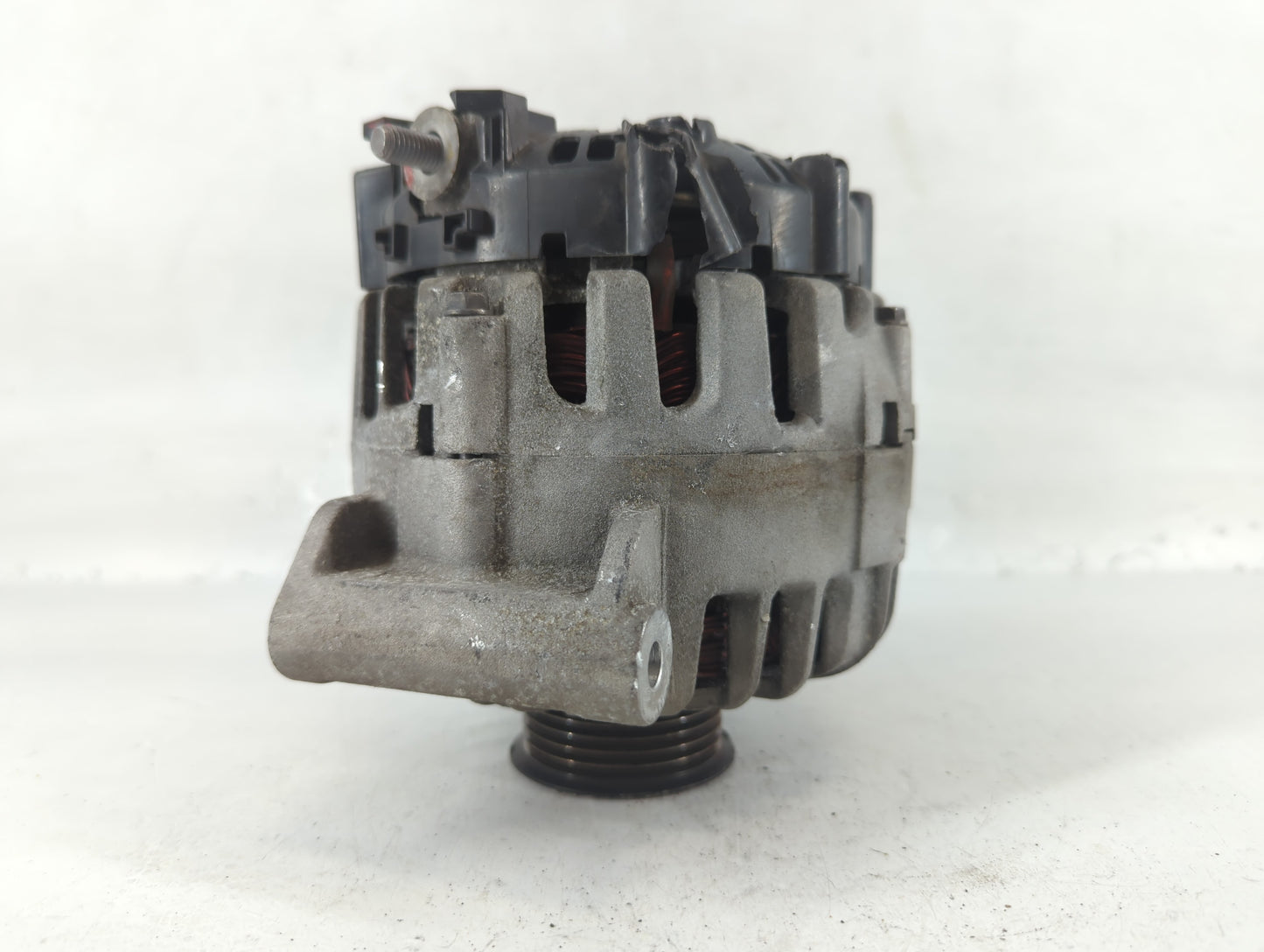 2010-2017 Chevrolet Equinox Alternator Replacement Generator Charging Assembly Engine OEM P/N:2620360 13588328 Fits OEM Used