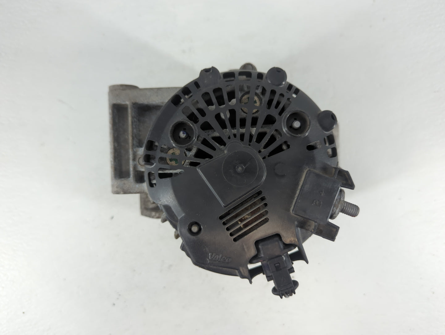 2010-2017 Chevrolet Equinox Alternator Replacement Generator Charging Assembly Engine OEM P/N:2620360 13588328 Fits OEM Used