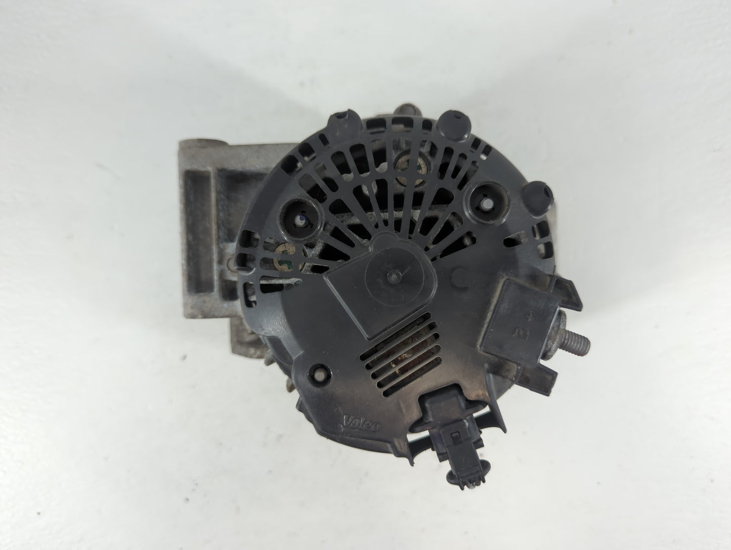 2010-2017 Chevrolet Equinox Alternator Replacement Generator Charging Assembly Engine OEM P/N:2620360 13588328 Fits OEM Used
