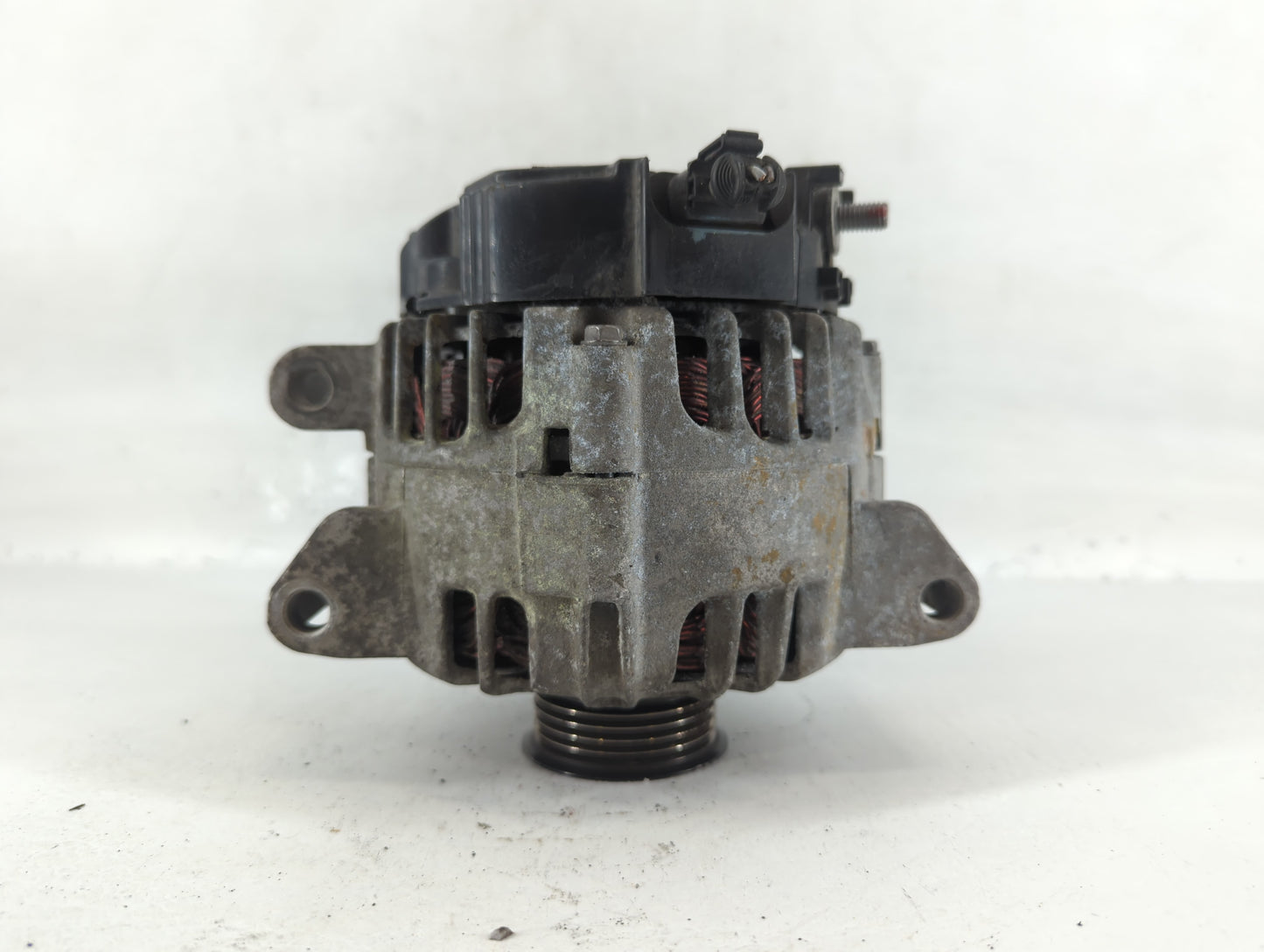 2010-2017 Chevrolet Equinox Alternator Replacement Generator Charging Assembly Engine OEM P/N:2620360 13588328 Fits OEM Used
