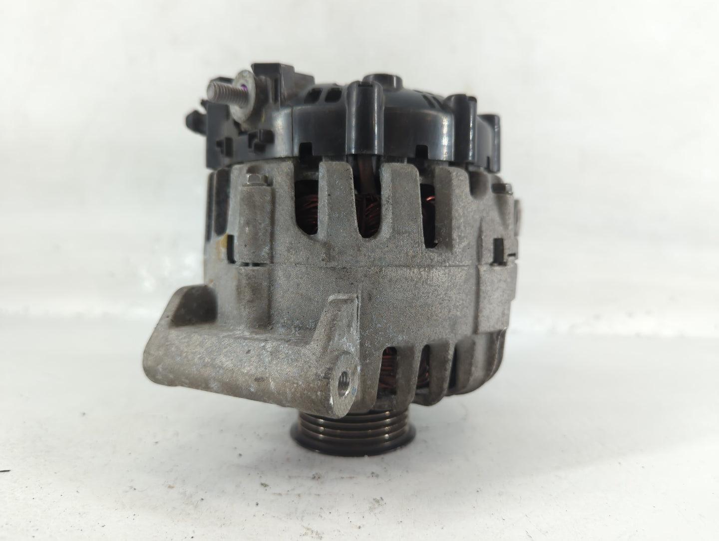 2010-2017 Chevrolet Equinox Alternator Replacement Generator Charging Assembly Engine OEM P/N:2620360 13588328 Fits OEM Used
