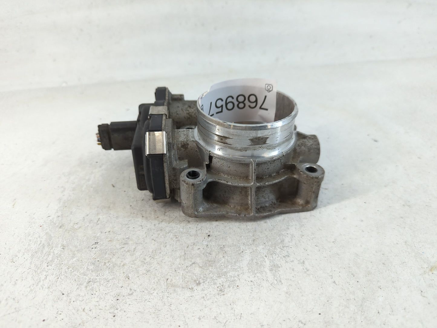 2012-2015 Chevrolet Equinox Throttle Body P/N:12632101CA Fits Fits 2012 2013 2014 2015 OEM Used Auto Parts - Oemusedautopart