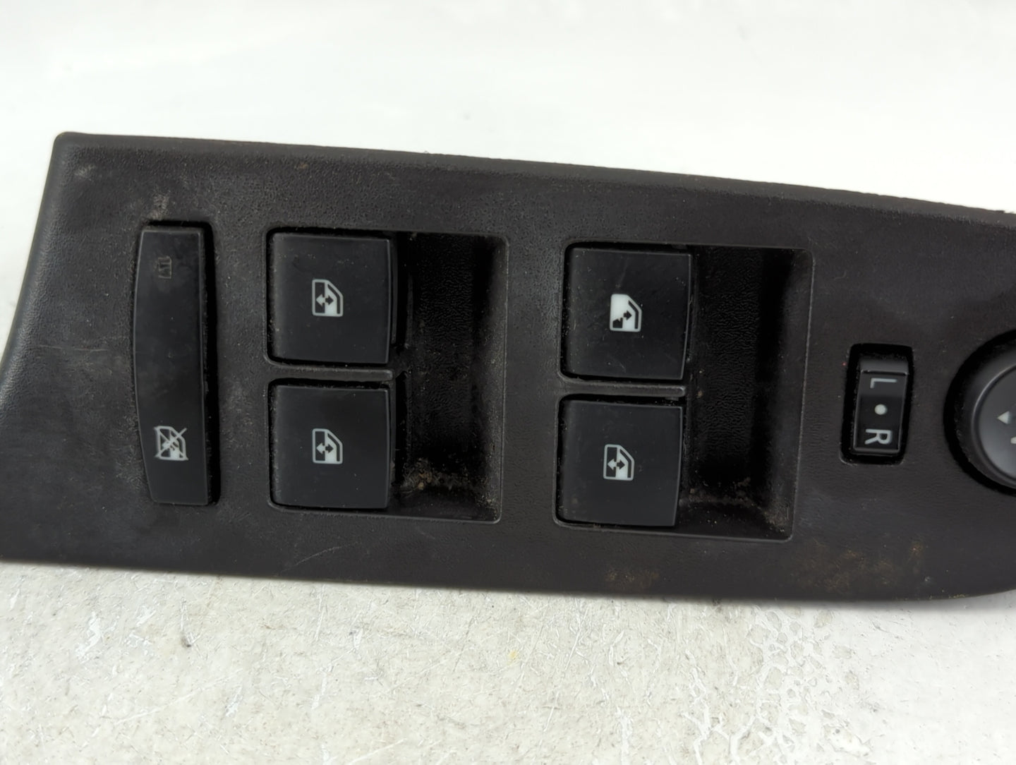 2010-2017 Chevrolet Equinox Master Power Window Switch Replacement Driver Side Left P/N:20917599 Fits OEM Used Auto Parts - 