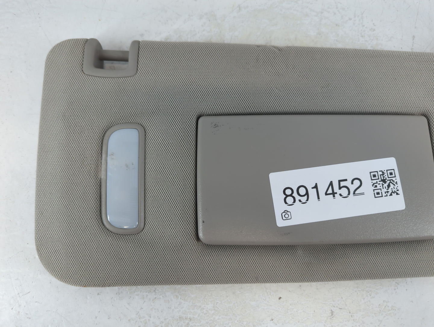 2010-2017 Chevrolet Equinox Sun Visor Shade Replacement Passenger Right Mirror Fits Fits 2010 2011 2012 2013 2014 2015 2016 
