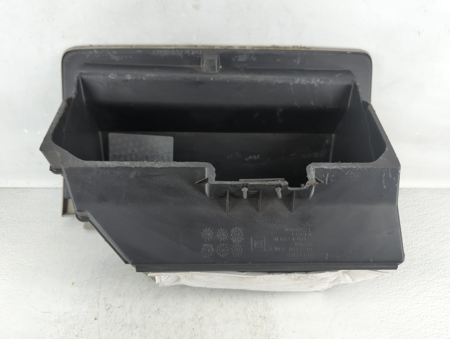 2015 Chevrolet Equinox Passenger Glove Box Door Storage Compartment - Oemusedautoparts1.com