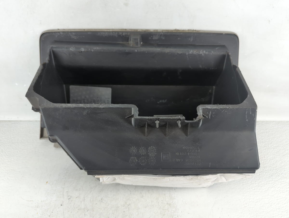 2015 Chevrolet Equinox Passenger Glove Box Door Storage Compartment 891497 - Oemusedautoparts1.com