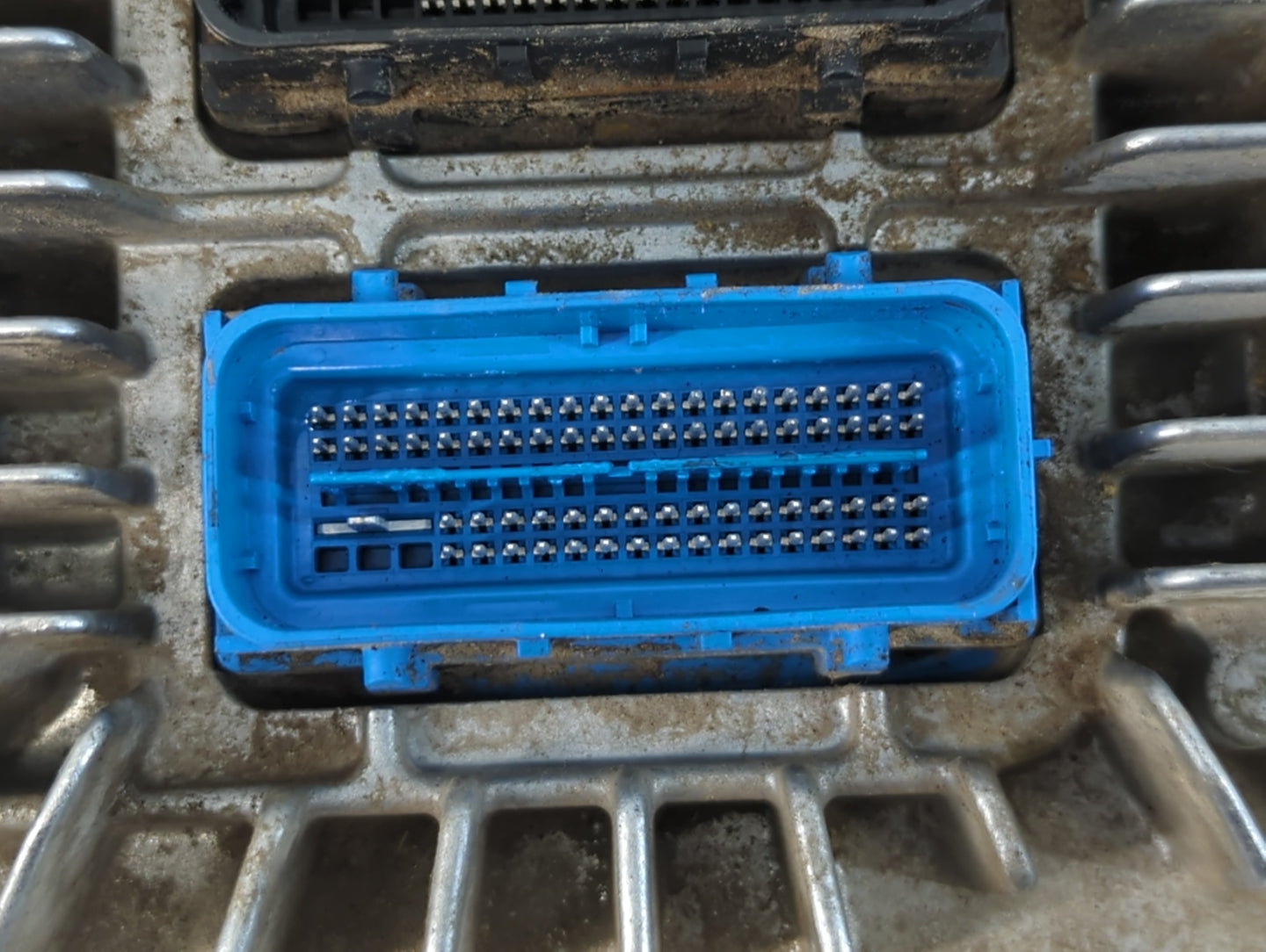 2013-2016 Chevrolet Equinox PCM Engine Control Computer ECU ECM PCU OEM P/N:12651807 Fits Fits 2013 2014 2015 2016 OEM Used 